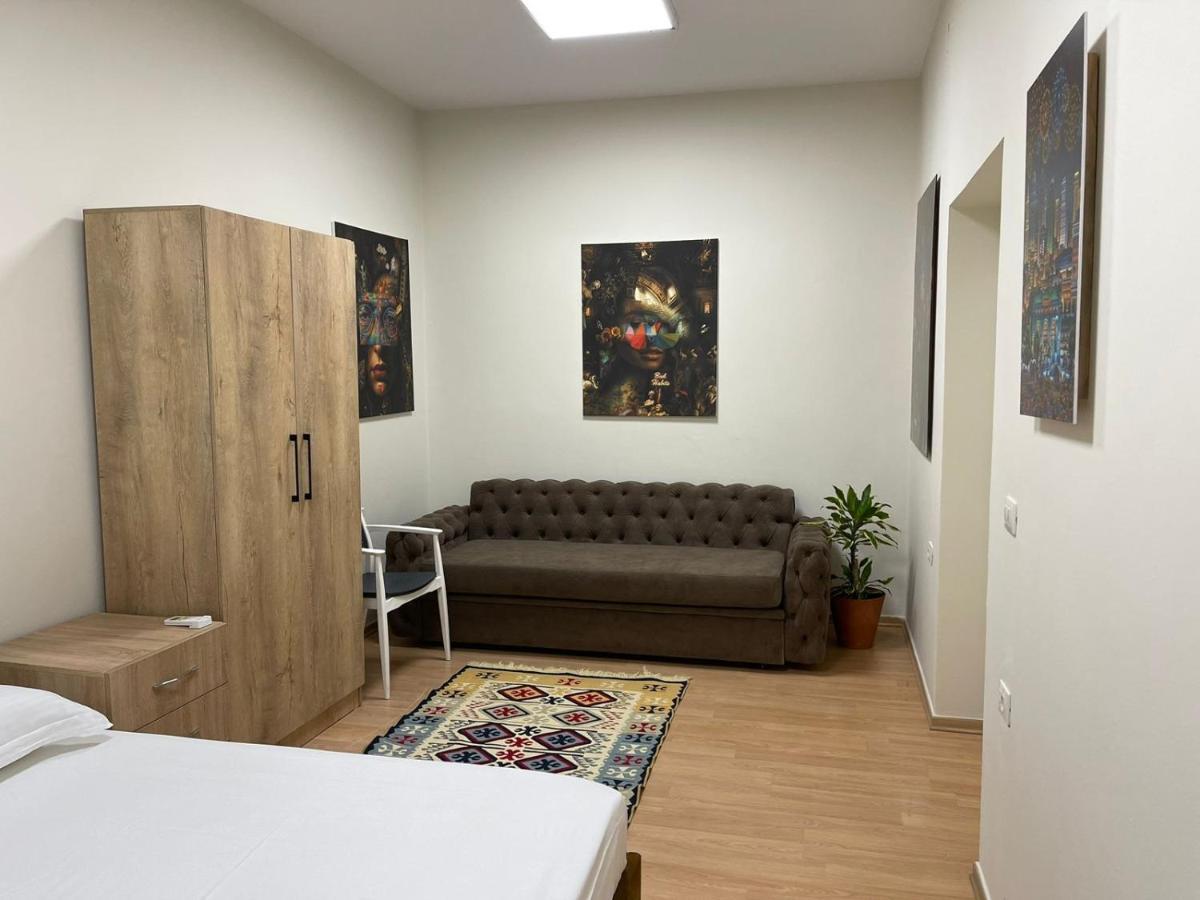 New Apartment In Bllok Tirana Exterior photo